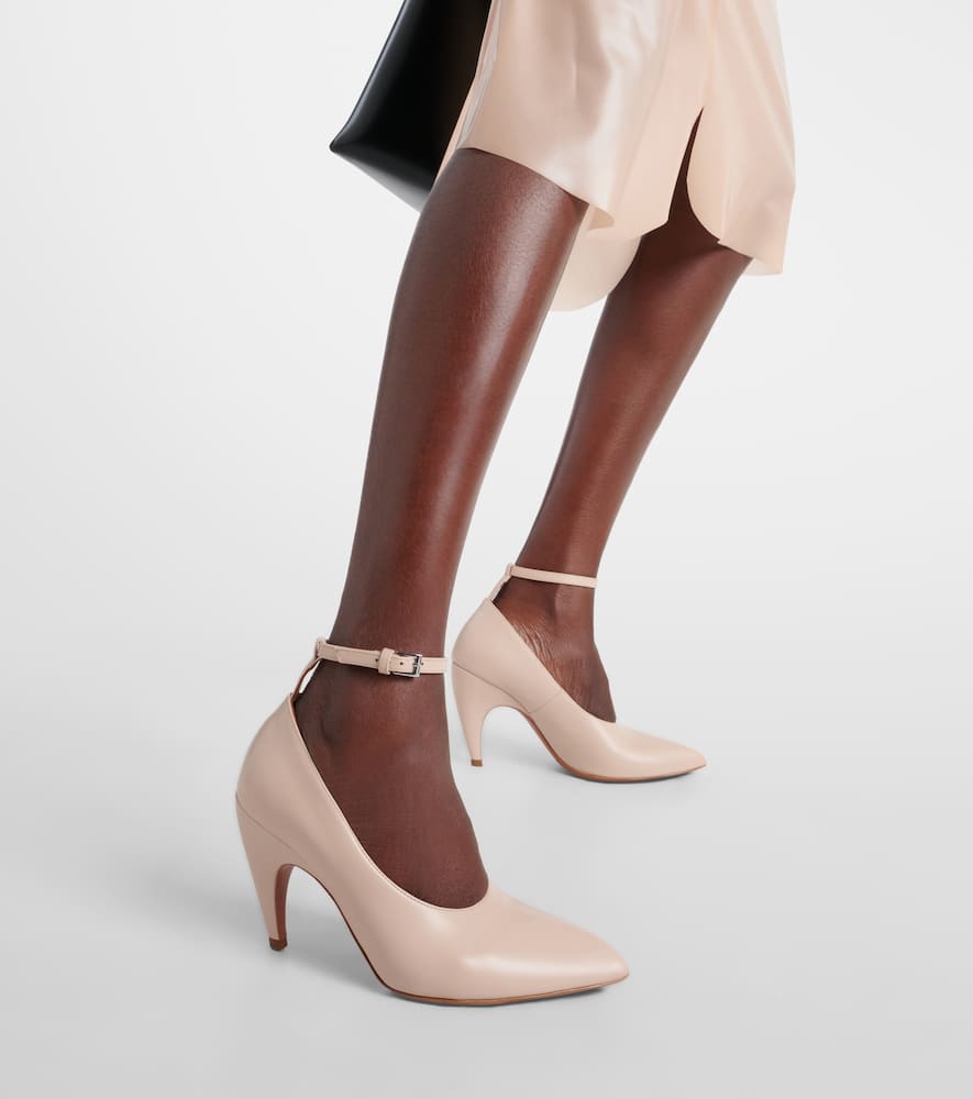 Alaia Shark leather pumps