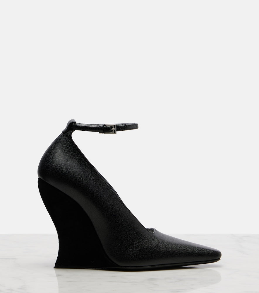 Alaia 110 leather wedges (Black) - High-Heel Pumps