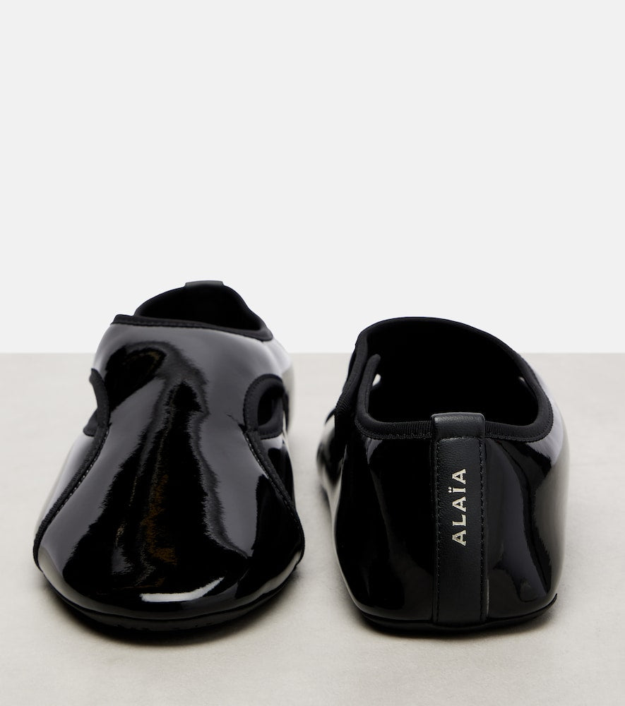 Alaia Criss Cross leather-trimmed ballet flats - Black Ballerina Flats