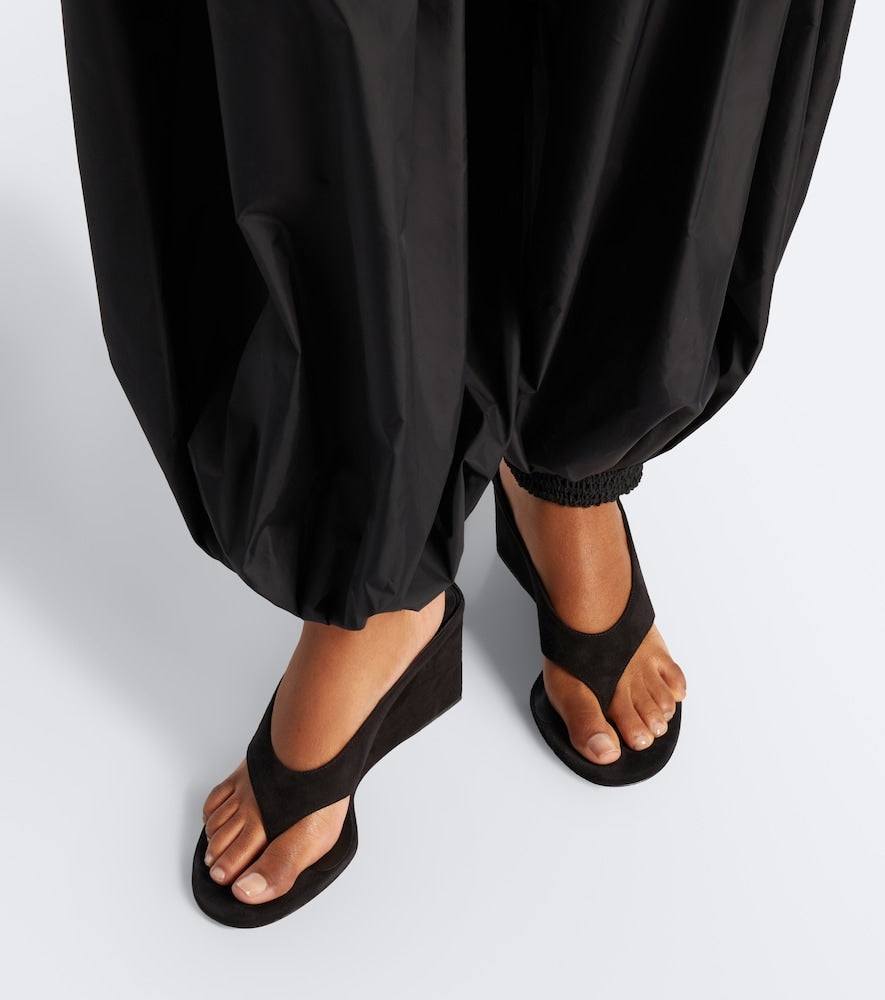 Alaia Cube 75 suede wedge thong sandals in Black - Heeled Sandals