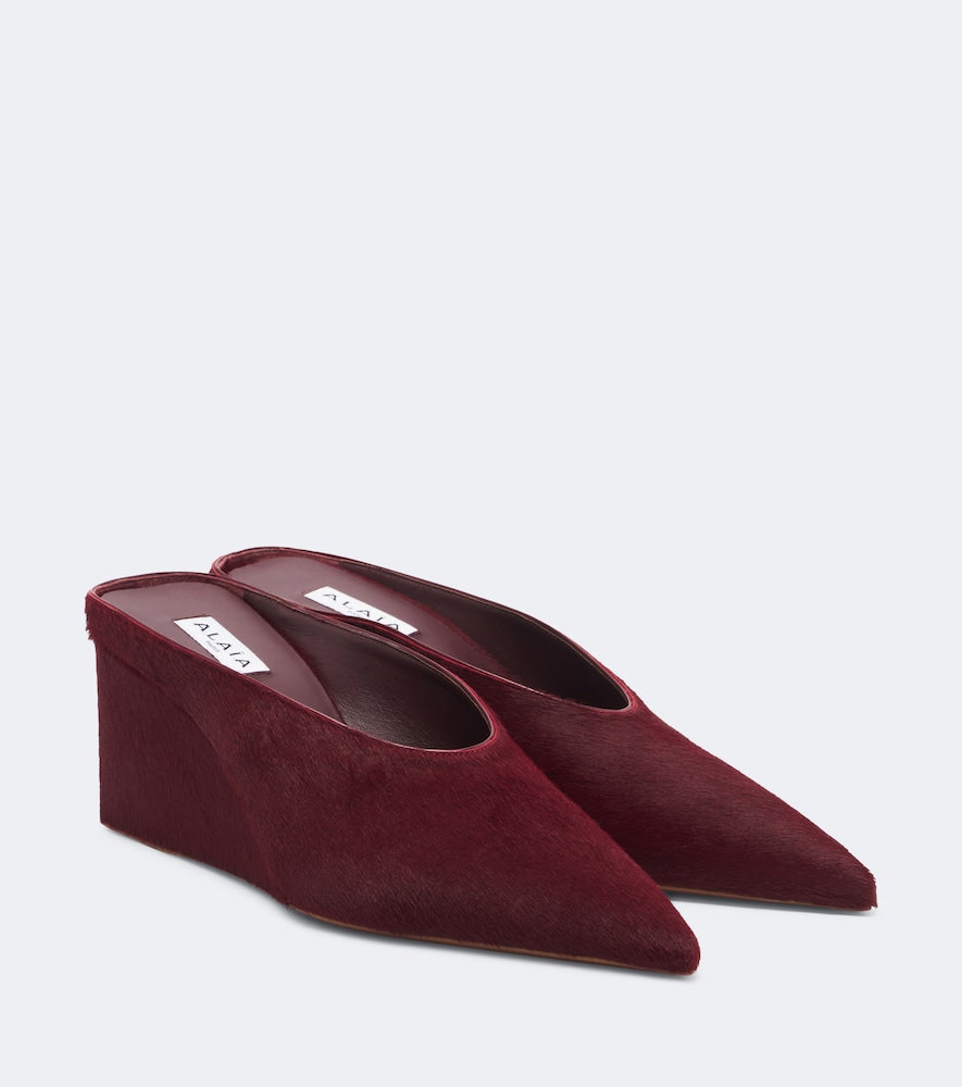 Alaia Cube calf hair wedge mules in Burgundy - Mid Heel Pumps