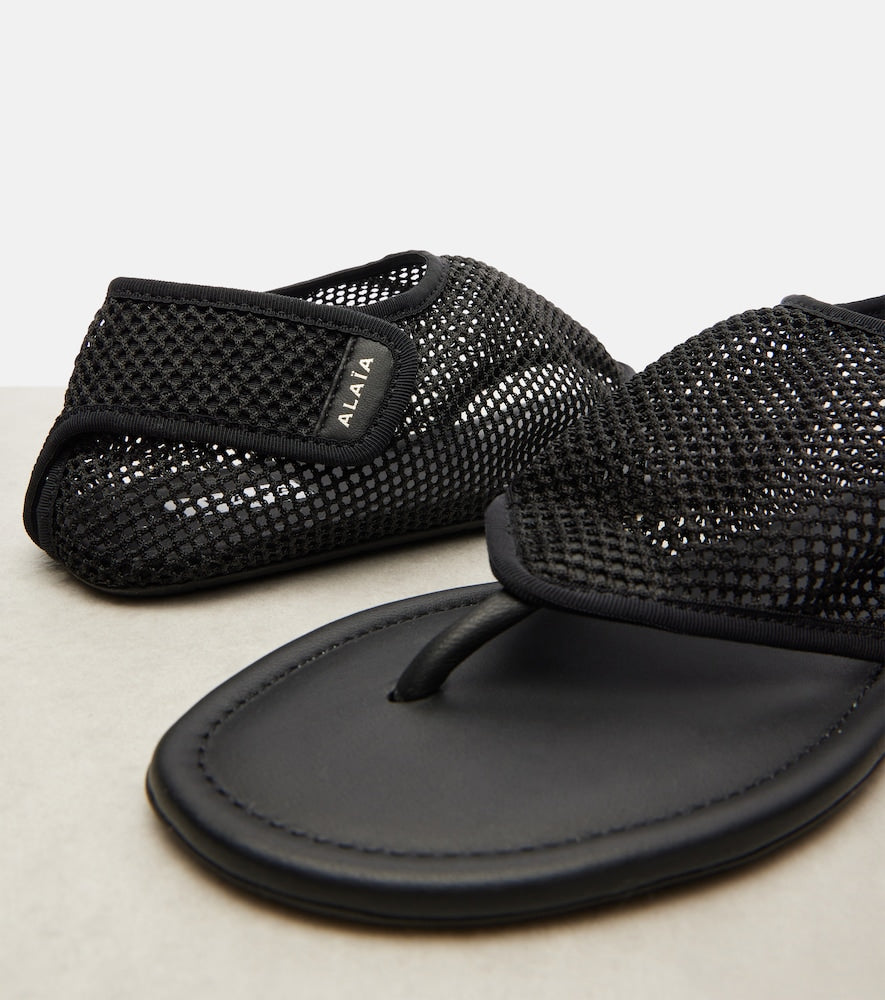 Alaia Fishnet thong sandals - Black Flat Sandals