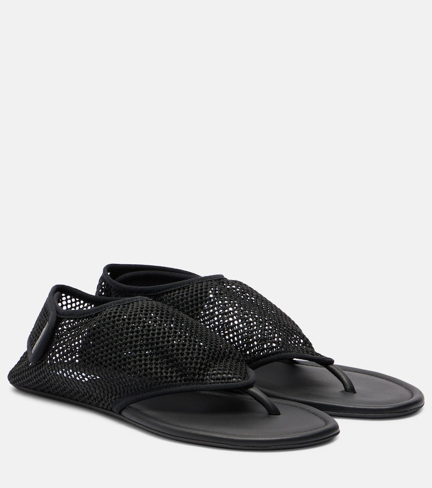 Alaia Fishnet thong sandals - Black Flat Sandals