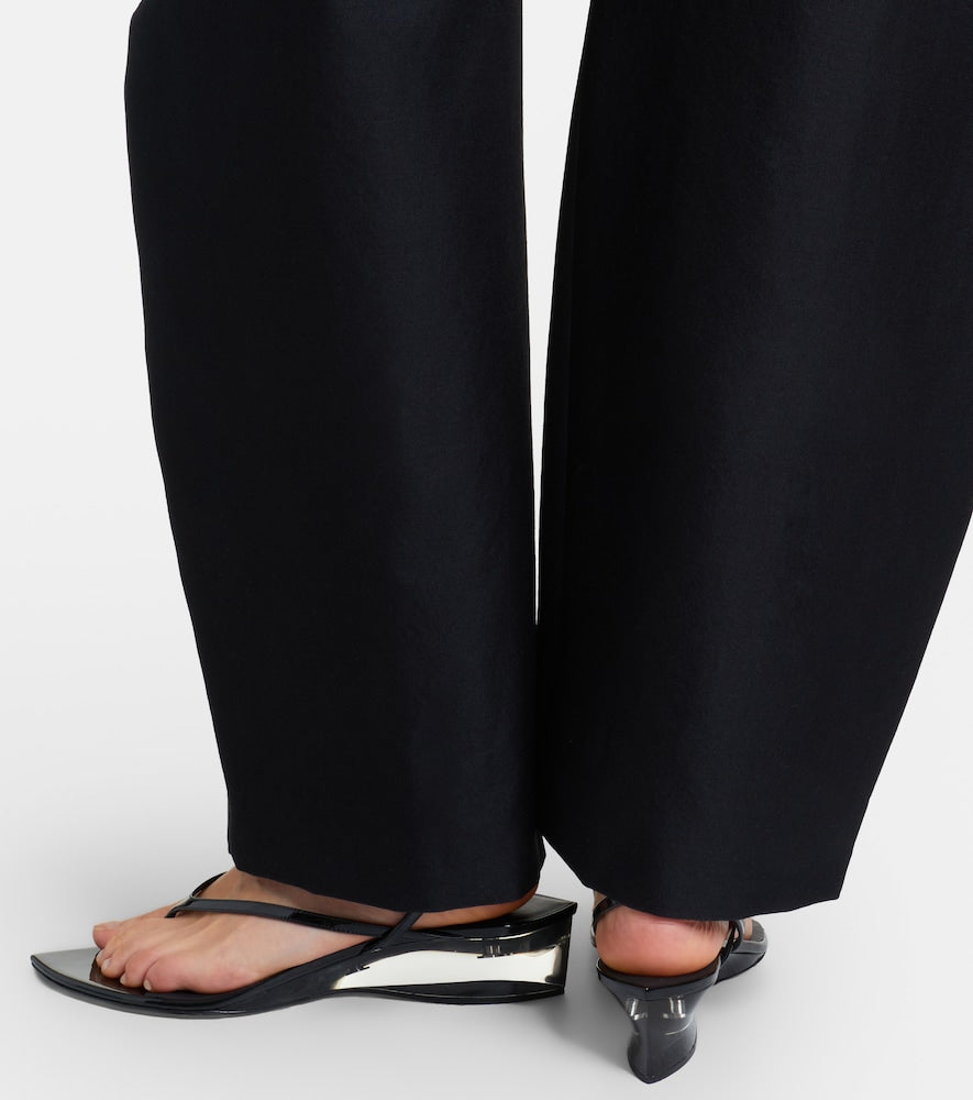 Alaia Invisible patent leather thong sandals (Black) - Thong Sandals