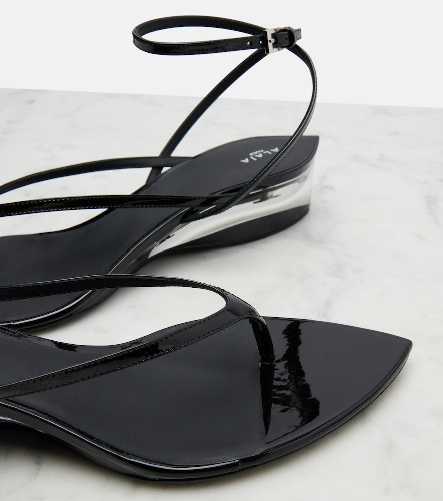 Alaia Invisible patent leather thong sandals (Black) - Thong Sandals