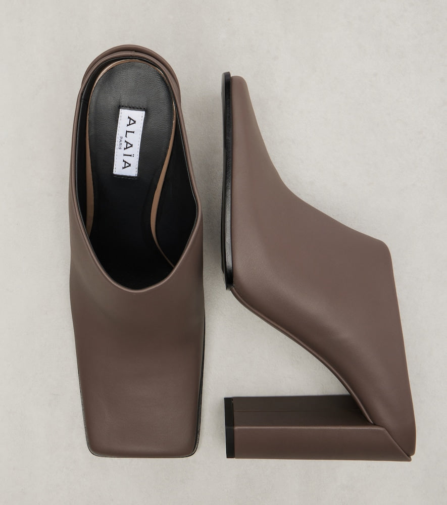 Grey Alaia Leather mules - High-Heel Pumps