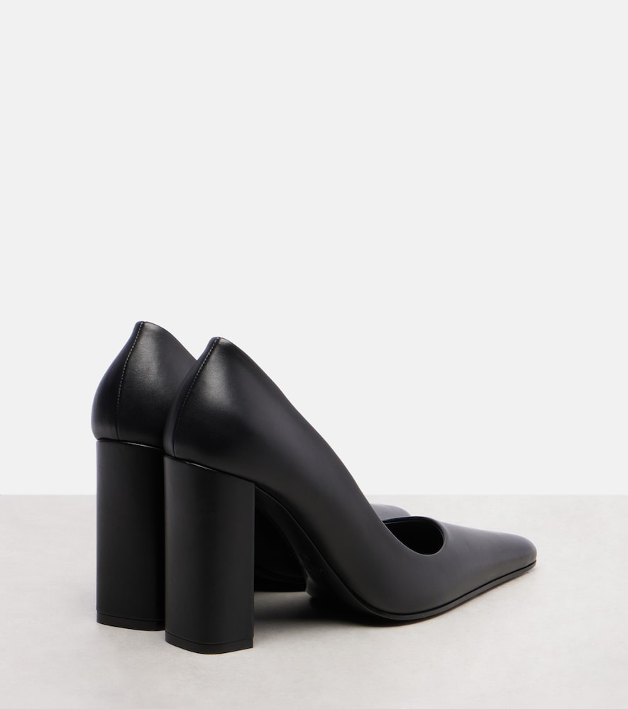 Alaia Pointy leather pumps - Black High-Heel Pumps