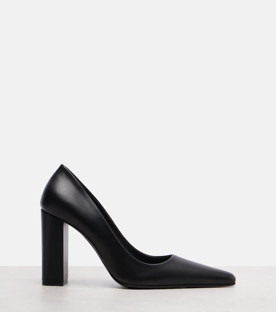 Alaia Pointy leather pumps - Black High-Heel Pumps