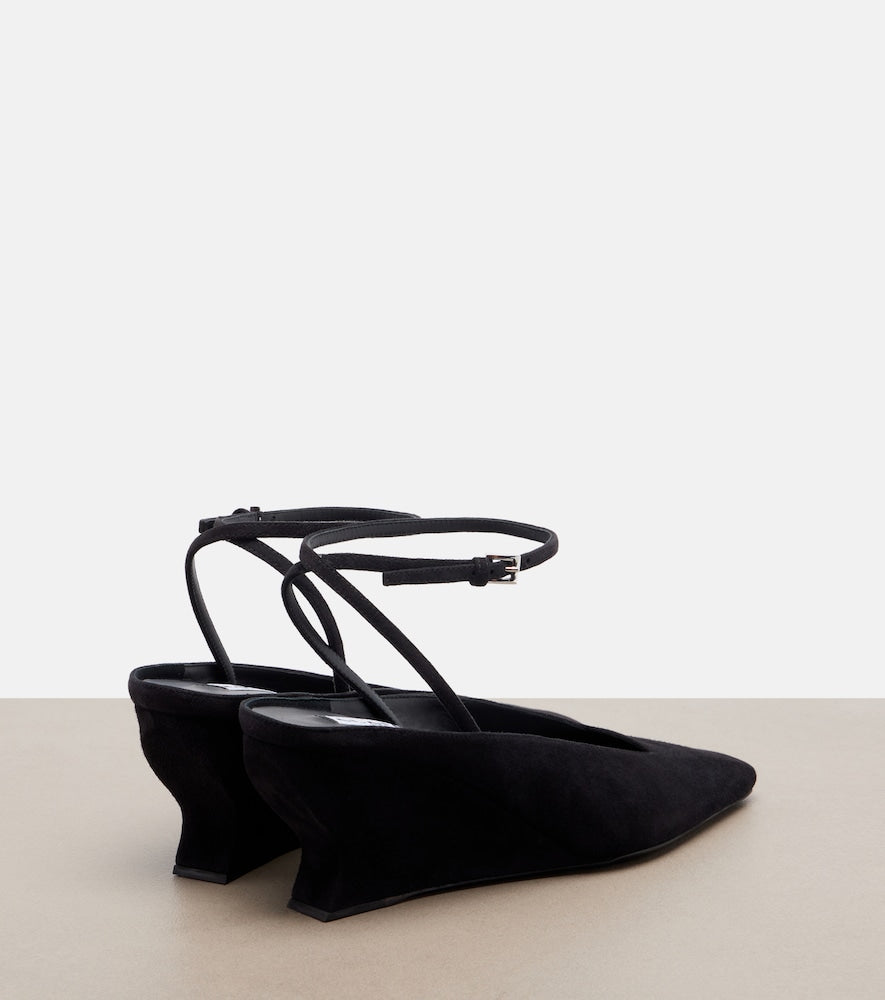 Alaia Wave suede wedges (Black) - Mid Heel Pumps