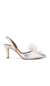 Alameda Turquesa Mirabel Pump in Metallic Silver, grey