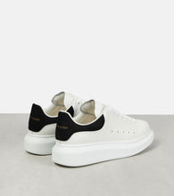 Alexander McQueen Oversized leather sneakers