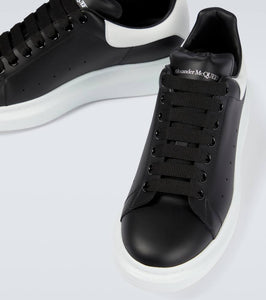 Alexander McQueen Oversized leather sneakers