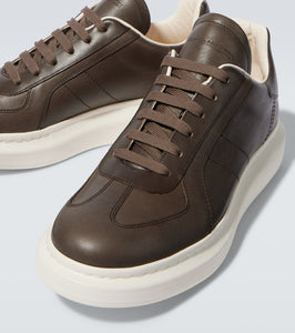 Alexander McQueen Oversized leather sneakers