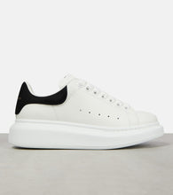 Alexander McQueen Oversized leather sneakers