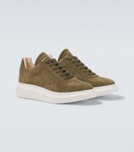 Alexander McQueen Oversized suede sneakers