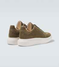 Alexander McQueen Oversized suede sneakers