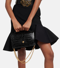 Alexander McQueen Skull Medium leather shoulder bag