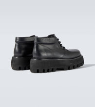 Alexander McQueen Sofa leather boots