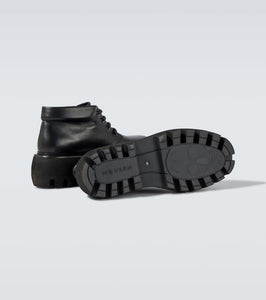 Alexander McQueen Sofa leather boots