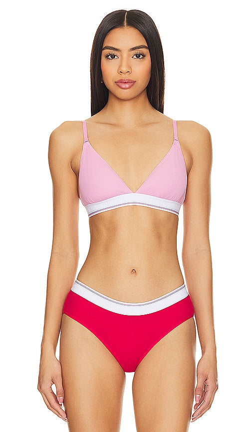 Alexander Wang Bralette Triangle Bra in Pink - Alexander Wang - Soutien-gorge triangle bralette en rose - Alexander Wang Bralette 粉色三角文胸 - Alexander Wang Bralette Triangel-BH in Rosa - Alexander Wang 핑크 브라렛 트라이앵글 브라 - Reggiseno a triangolo Alexander Wang Bralette in rosa