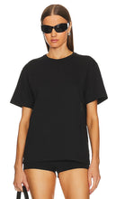 Alexander Wang Essential Short Sleeve Tee in Black - Alexander Wang - T-shirt essentiel à manches courtes en noir - Alexander Wang Essential 黑色短袖 T 恤 - Alexander Wang Essential Kurzarm-T-Shirt in Schwarz - Alexander Wang 에센셜 반팔 티셔츠 블랙 색상 - Maglietta Alexander Wang Essential a maniche corte in nero
