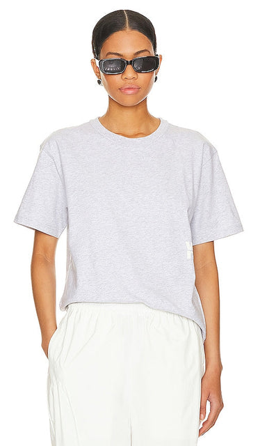 Alexander Wang Essential Short Sleeve Tee in Light Grey - Alexander Wang - T-shirt essentiel à manches courtes en gris clair - Alexander Wang Essential 浅灰色短袖 T 恤 - Alexander Wang Essential Kurzarm-T-Shirt in Hellgrau - Alexander Wang 에센셜 반팔 티셔츠 라이트 그레이 색상 - Maglietta Alexander Wang Essential a maniche corte in grigio chiaro