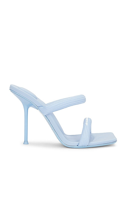 Alexander Wang Julie Tubular Sandal in Baby Blue - Alexander Wang Sandale tubulaire Julie en bleu bébé - Alexander Wang Julie 淡蓝色管状凉鞋 - Alexander Wang Julie röhrenförmige Sandale in Babyblau - Alexander Wang Julie 튜블러 ​​샌들 베이비 블루 색상 - Sandalo tubolare Alexander Wang Julie in baby blue