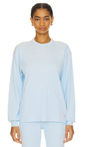 Alexander Wang Waffle Crew Neck Longsleeve in Baby Blue - Alexander Wang - T-shirt à manches longues et col ras du cou gaufré en bleu bébé - Alexander Wang 淡蓝色华夫格圆领长袖 - Alexander Wang Waffel-Langarmshirt mit Rundhalsausschnitt in Babyblau - Alexander Wang 와플 크루넥 롱슬리브 베이비 블루 색상 - Maglia a maniche lunghe girocollo Alexander Wang Waffle in celeste