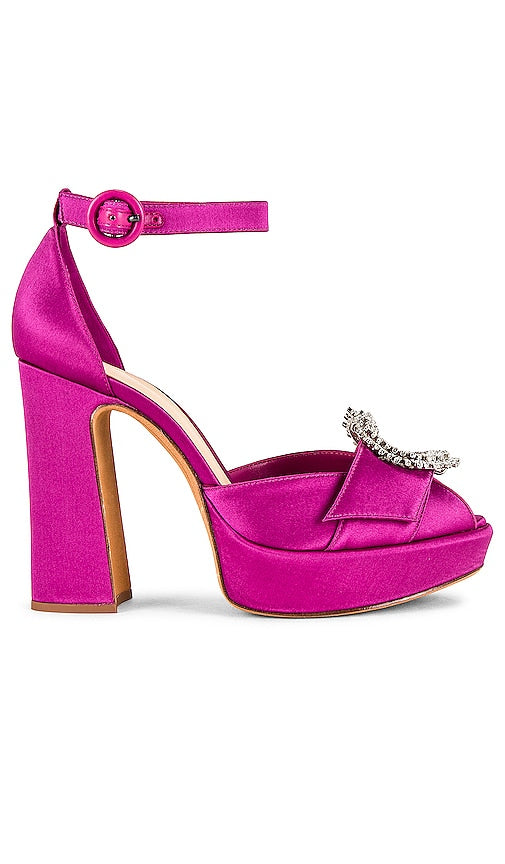 Alexandre Birman Madelina Curve 120 Sandal in Purple - Alexandre Birman Sandale Madelina Curve 120 en violet - Alexandre Birman Madelina Curve 120 紫色凉鞋 - Alexandre Birman Madelina Curve 120 Sandale in Lila - Alexandre Birman Madelina Curve 120 샌들, 퍼플 색상 - Sandalo Alexandre Birman Madelina Curve 120 in viola