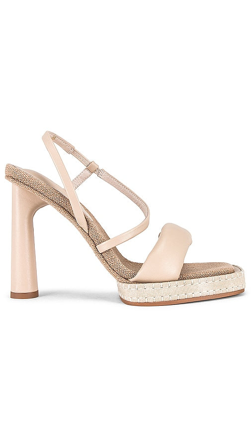 Alias Mae Ginny Heel in Cream - Talon Alias ​​Mae Ginny en crème - Alias Mae Ginny 奶油色高跟鞋 - Alias ​​Mae Ginny Heel in Creme - Alias ​​Mae 지니 힐 색상 - Alias ​​Mae Ginny Heel in crema