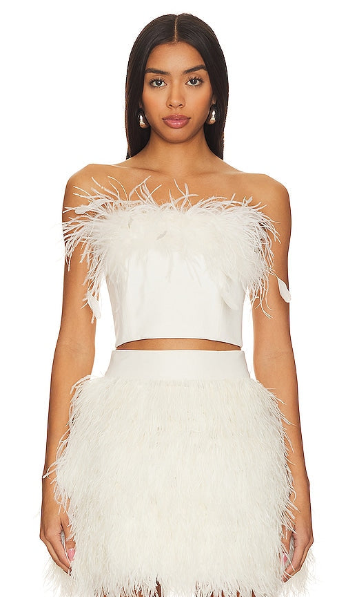 Alice + Olivia Ceresi Feather Top in White - Alice + Olivia Haut à plumes Ceresi en blanc - Alice + Olivia Ceresi 白色羽毛上衣 - Alice + Olivia Ceresi Federoberteil in Weiß - Alice + Olivia Ceresi 페더 탑 - Top in piume Alice + Olivia Ceresi in bianco