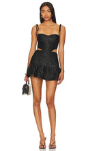 Amanda Uprichard Almare Romper in Black - Amanda Uprichard Combishort Almare en Noir - 阿曼达·乌普里查德·阿尔玛 (Amanda Uprichard Almare) 黑色连衣裤 - Amanda Uprichard Almare Strampler in Schwarz - Amanda Uprichard 알마레 롬퍼 블랙 색상 - Amanda Uprichard Almare Pagliaccetto nero