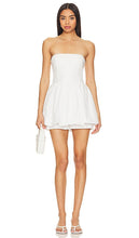 Amanda Uprichard Saylor Romper in Ivory - Combishort Amanda Uprichard Saylor en ivoire - 阿曼达·乌普里查德·塞勒 (Amanda Uprichard Saylor) 象牙色连衣裤 - Amanda Uprichard Saylor Strampler in Elfenbein - Amanda Uprichard Saylor 롬퍼 - Amanda Uprichard Saylor Pagliaccetto in avorio