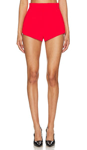 Amanda Uprichard x REVOLVE Kelso Shorts in Red - Short Kelso Amanda Uprichard x REVOLVE en Rouge - Amanda Uprichard x REVOLVE Kelso 红色短裤 - Amanda Uprichard x REVOLVE Kelso Shorts in Rot - Amanda Uprichard x REVOLVE Kelso 반바지 레드 색상 - Pantaloncini Amanda Uprichard x REVOLVE Kelso in rosso