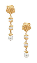 Amber Sceats x REVOLVE Clara Earring in Metallic Gold