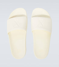 Ami Paris Ami De Coeur slides