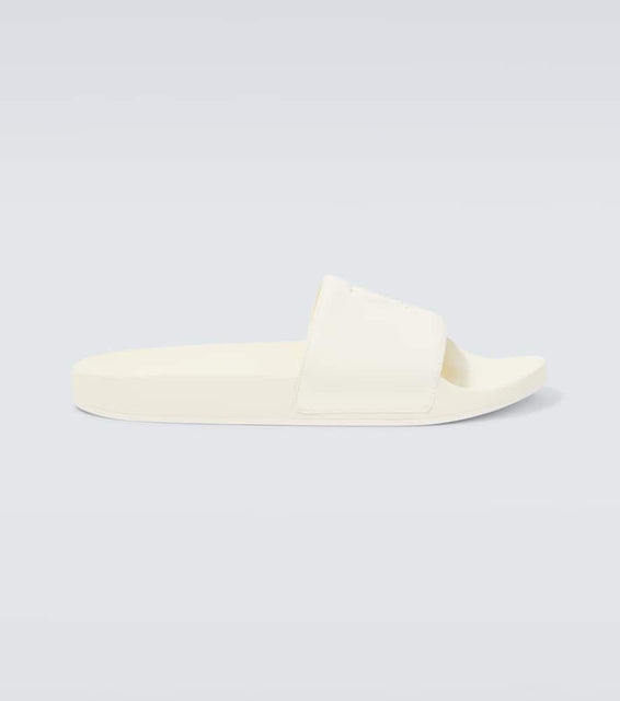 Ami Paris Ami De Coeur slides