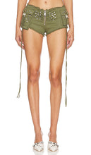 Aniye Records Rosalia Strass Pants in Green - Aniye Records Pantalon Rosalia Strass en Vert - Aniye Records Rosalia Strass 绿色裤子 - Aniye Records Rosalia Strasshose in Grün - Aniye Records Rosalia Strass 팬츠 그린 컬러 - Pantaloni Aniye Records Rosalia Strass in verde