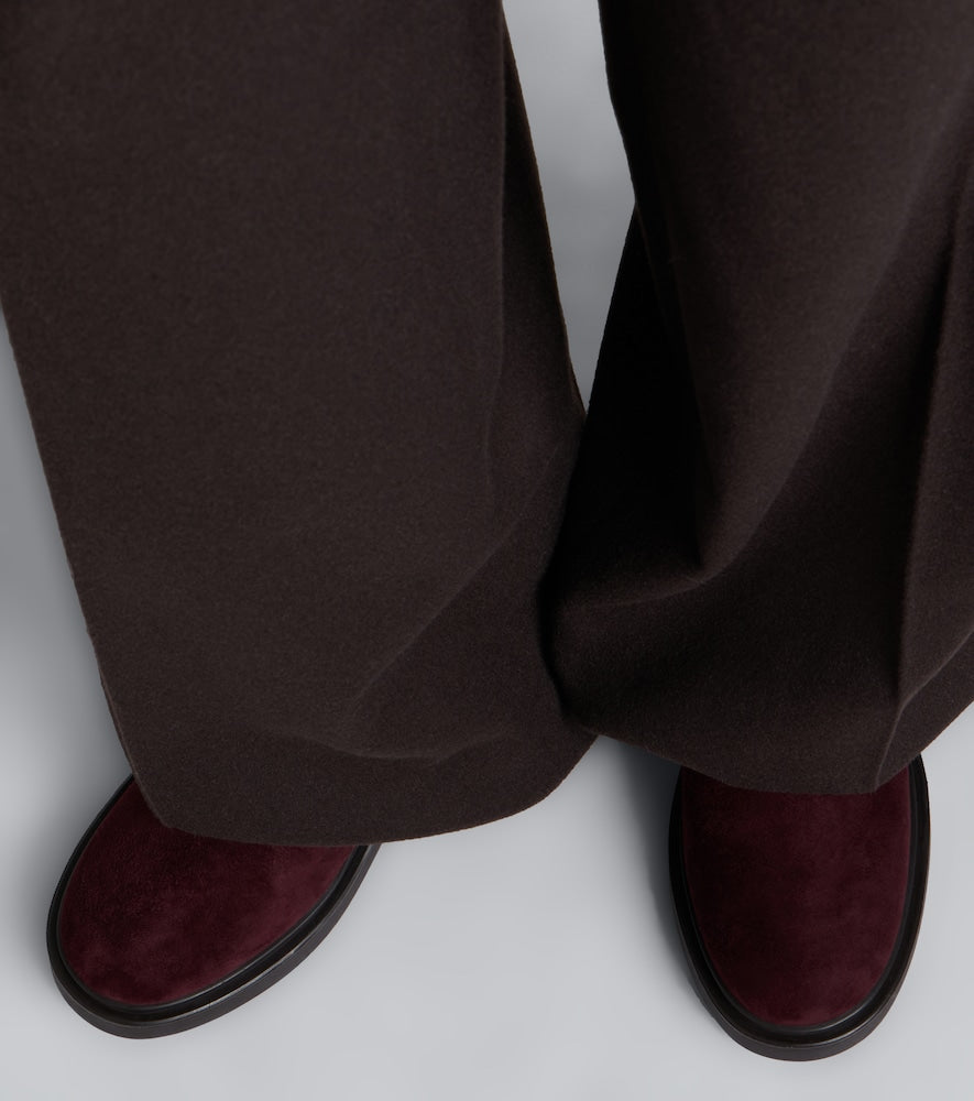 Aquazzura Gaspard suede Chelsea boots in Burgundy - Flat Boots