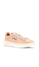 Autry Dallas Low Sneaker in Pink