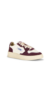 Autry Medalist Low Sneaker in White