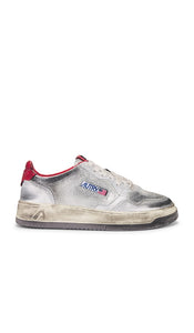 Autry Medalist Sneaker in Grey | Grey Lifestyle Sneakers for Women