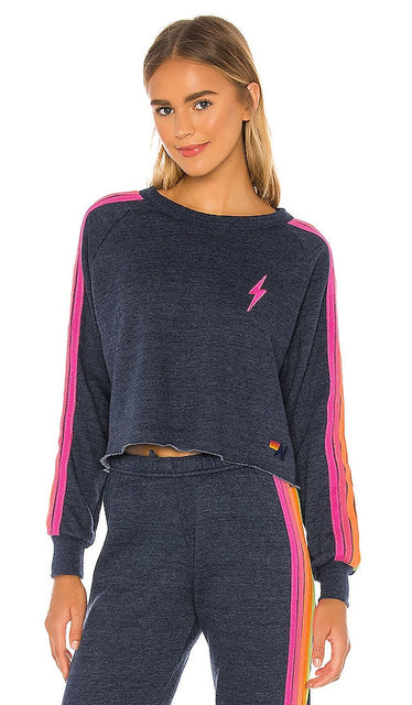 Aviator Nation Bolt Cropped Classic Crewneck in Navy - Aviator Nation Bolt - Col rond classique court - Bleu marine - Aviator Nation Bolt 海军蓝短款经典圆领毛衣 - Aviator Nation Bolt verkürzter klassischer Rundhalsausschnitt in Marineblau - Aviator Nation 볼트 크롭 클래식 크루넥 ​​네이비 색상 - Girocollo classico corto Aviator Nation Bolt in blu scuro