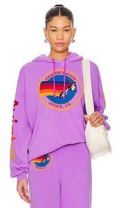 Aviator Nation Relaxed Pullover Hoodie in Purple - Aviator Nation - Sweat à capuche décontracté en violet - 紫色 Aviator Nation 休闲套头连帽衫 - Lässiger Pullover-Hoodie von Aviator Nation in Lila - Aviator Nation 릴렉스 풀오버 후디 색상 퍼플 색상 - Felpa con cappuccio pullover rilassata Aviator Nation in viola