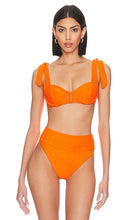 BEACH RIOT Blaire Top in Orange - BEACH RIOT Haut Blaire en Orange - BEACH RIOT Blaire 橙色上衣 - BEACH RIOT Blaire Top in Orange - BEACH RIOT 블레어 탑 - BEACH RIOT Top Blaire in arancione