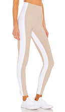 BEACH RIOT Colorblock Legging in Taupe