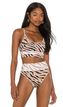 BEACH RIOT Eva Bikini Top in Neutral - BEACH RIOT Haut de bikini Eva en neutre - BEACH RIOT Eva 中性色比基尼上衣 - BEACH RIOT Eva-Bikinioberteil in Neutral - BEACH RIOT 에바 비키니 탑 - Top bikini Eva BEACH RIOT in colore neutro
