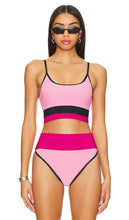BEACH RIOT Eva Bikini Top in Pink - Haut de bikini Eva BEACH RIOT en rose - BEACH RIOT Eva 粉色比基尼上衣 - BEACH RIOT Eva-Bikinioberteil in Rosa - BEACH RIOT Eva 비키니 탑 핑크 색상 - Top bikini Eva BEACH RIOT in rosa