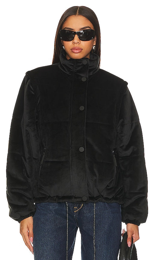 BEACH RIOT Kris Puffer Jacket in Black