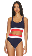 BEACH RIOT Mackenzie Bikini Top in Navy - BEACH RIOT Haut de bikini Mackenzie en bleu marine - BEACH RIOT Mackenzie 海军蓝比基尼上衣 - BEACH RIOT Mackenzie Bikinioberteil in Marineblau - BEACH RIOT Mackenzie 비키니 탑 - Top bikini Mackenzie BEACH RIOT in blu scuro
